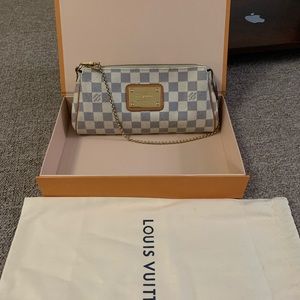 Louis Vuitton Eva Clutch